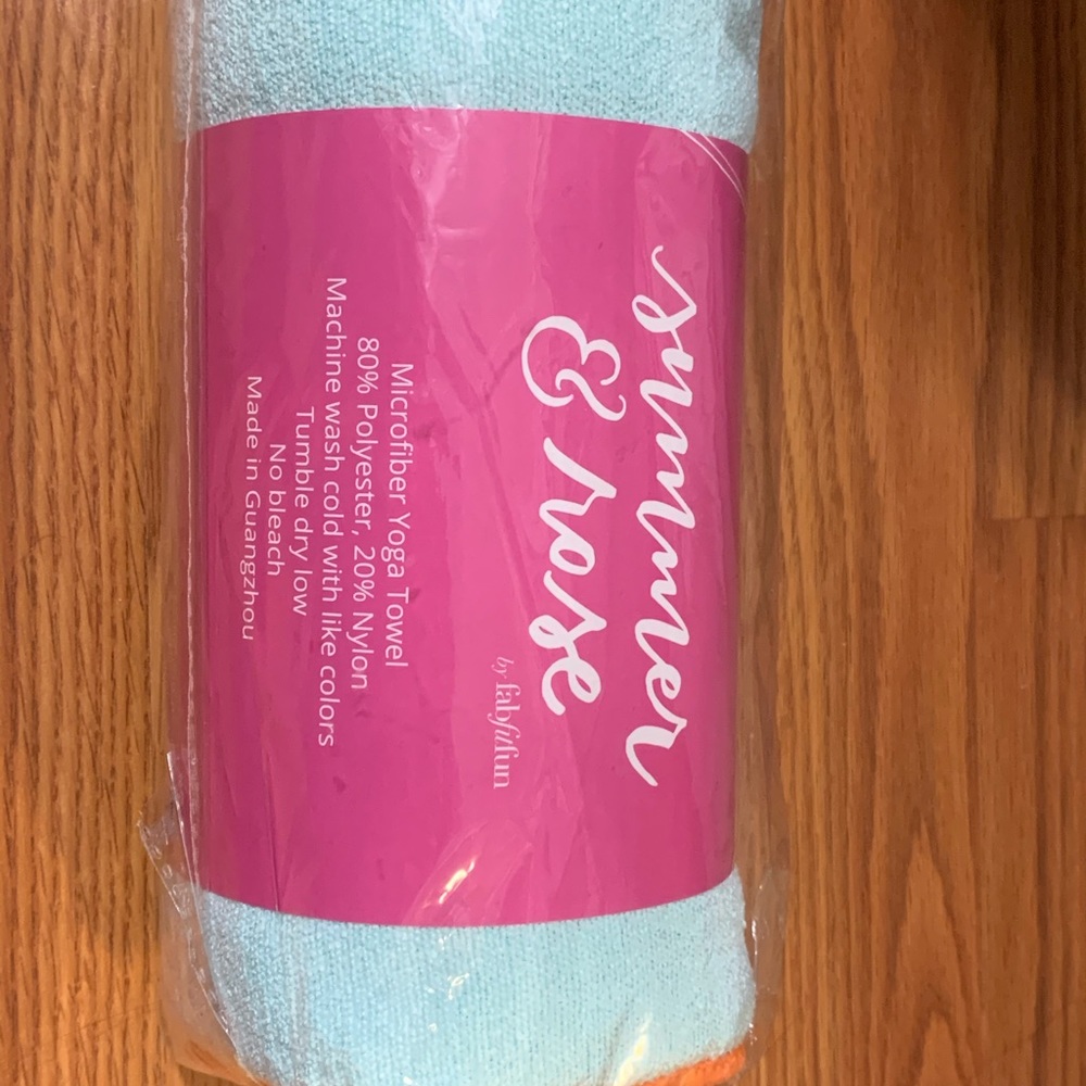 Summer & Rose Yoga Towel